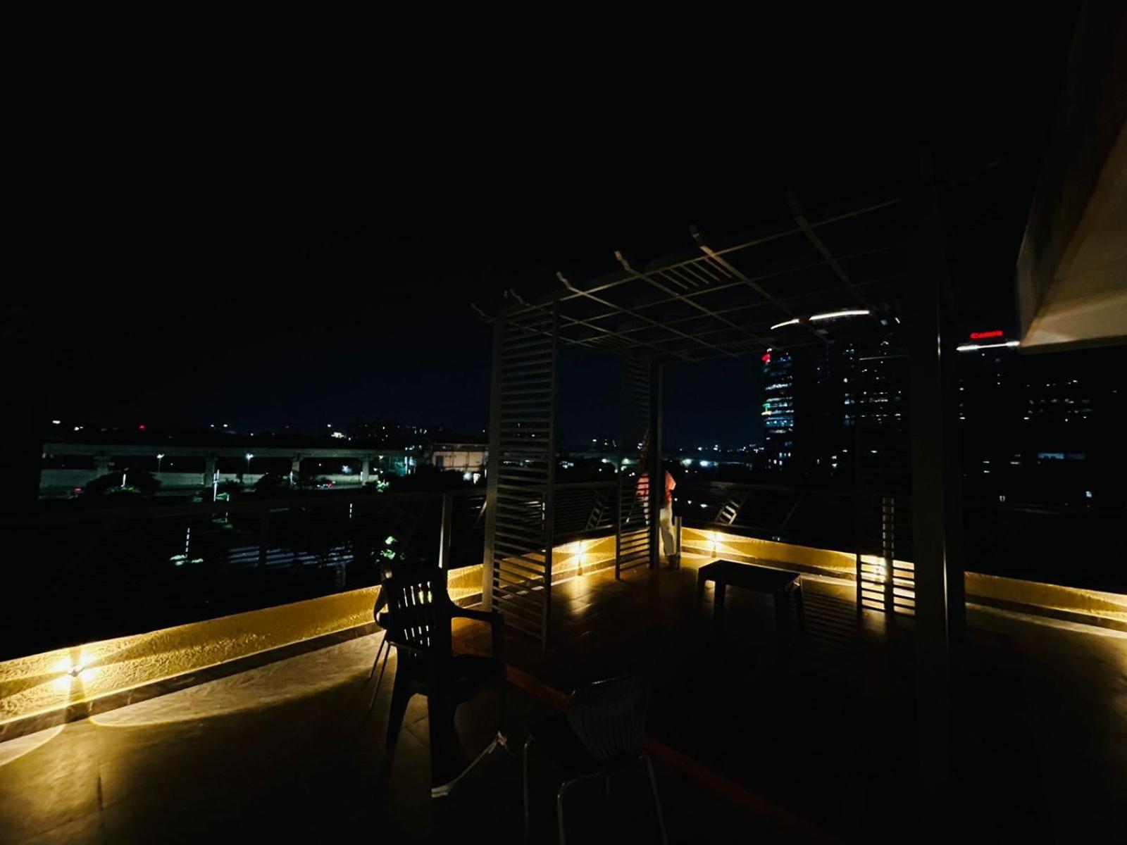 Vibe Communal Living Gurgaon Buitenkant foto